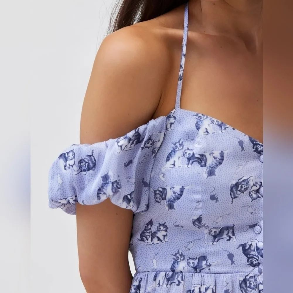 Kimchi Blue Courtney Cold Shoulder Mini Ruffle Halter Dress, Blue Cats Multi, S